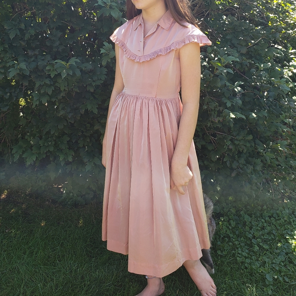 Antique vintage 1950s dress taffeta pink